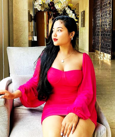 goa_escort_riya